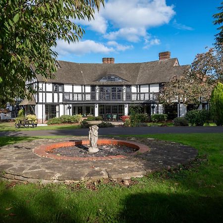 Thatchers East Horsley Buitenkant foto