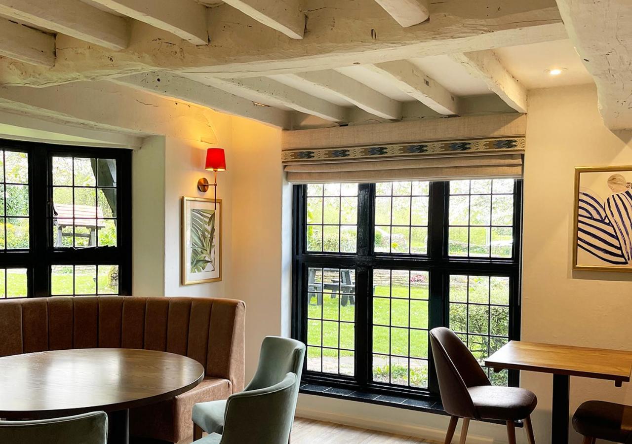 Thatchers East Horsley Buitenkant foto